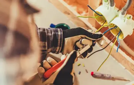 électricien Sens De Bretagne-1